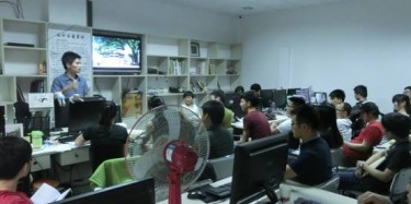 客戶為本，畢加展覽召開設(shè)計(jì)業(yè)務(wù)模擬溝通會(huì)議